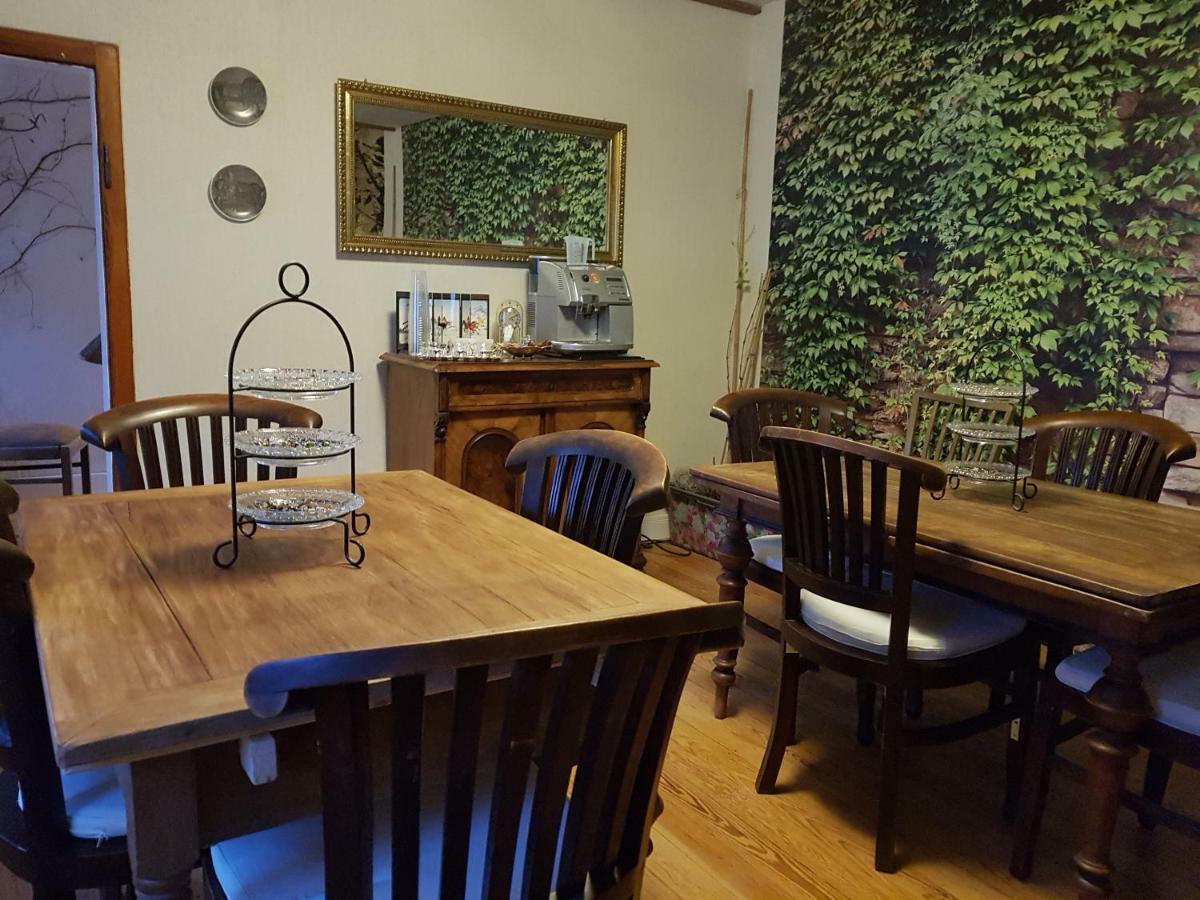 Zucht- Und Ausbildungsstall Rubly Kleinbundenbach Exterior foto